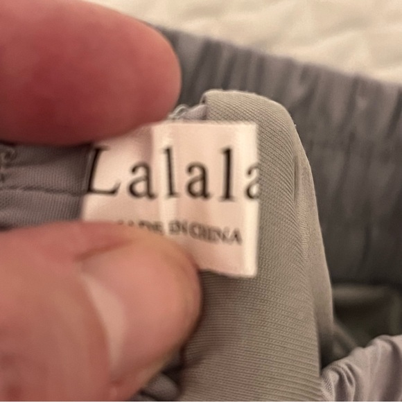 LaLa Womens Workout Shorts with Zip Pocket Running Shorts with Liner S - Picture 12 of 17